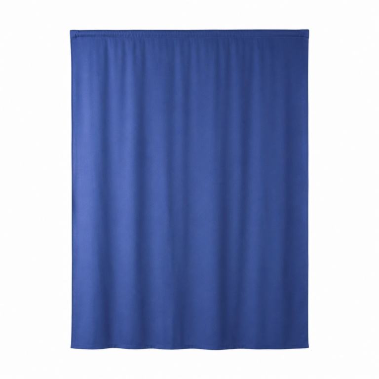 Blauer Vorhang an einem Pipe-&-Drape-Gestell mit Bodenplatten, Stehern und Riegel
