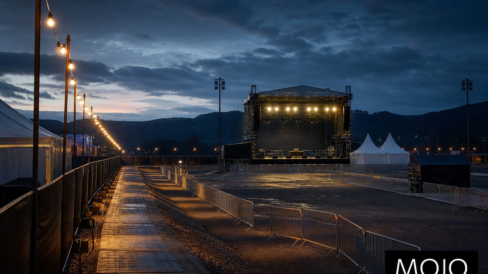 Outdoor-Konzertarea bei Nacht